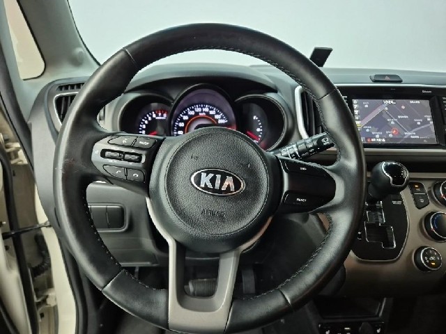 6081001257R9.jpg