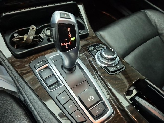 6081001791R8.jpg