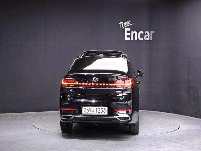 2b671ec00671f5f16b8705e87ced3c89.jpeg