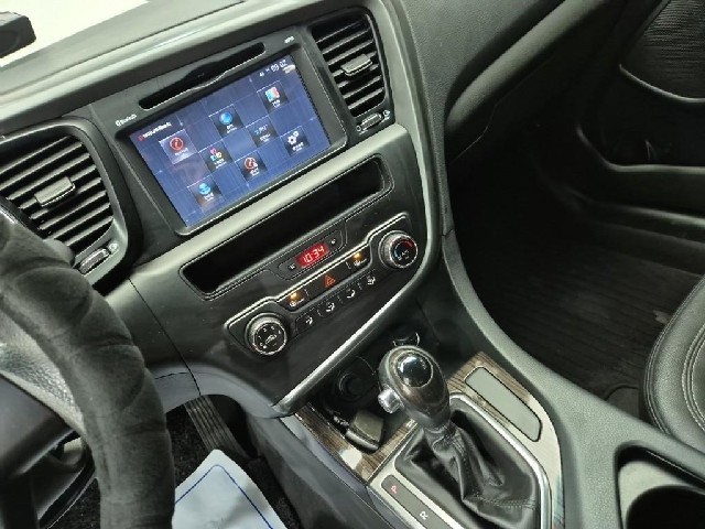 6051000470R10.jpg