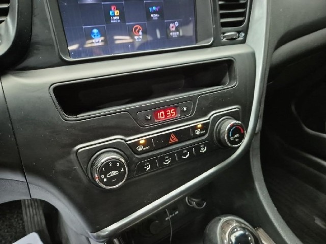 6051000470R16.jpg
