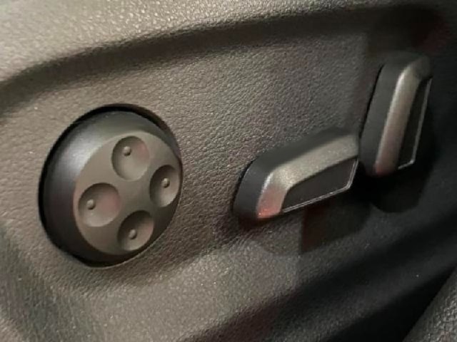 b923403782d4bba7dddfb25fce653099.jpeg