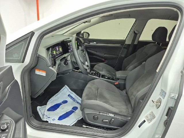 6081001455R11.jpg