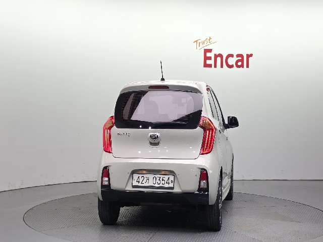 f4086c60ef3a2aec2674c52efeab29b8.jpeg