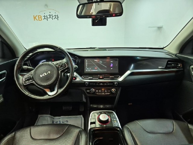 6081500714R7.jpg
