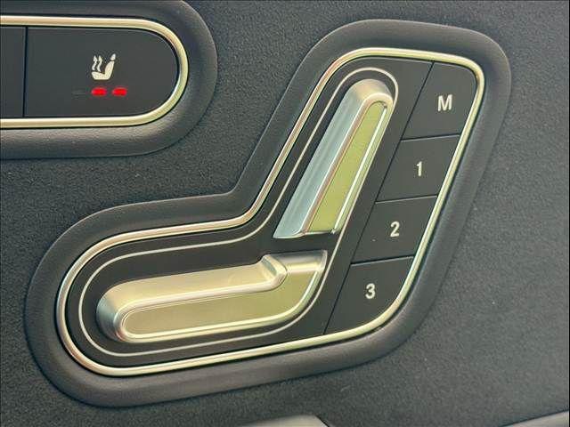 a25c202e9b8ed599b0c0da6d84cd96d9.jpg