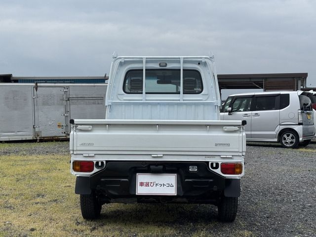 b17f2042d33e792c97b7e39202c53dc9.jpg