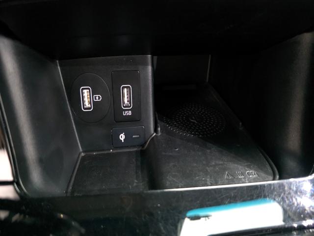 c2b842bfa21013c255de9d0619af639d.jpeg