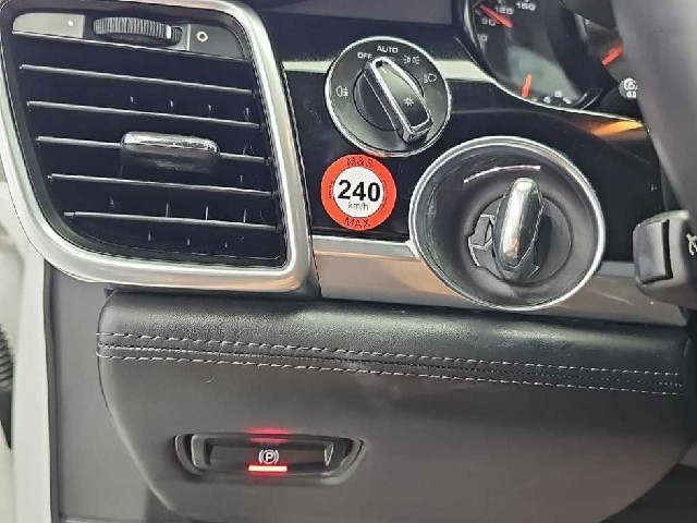 9381e9112830156e768d0ec6ac9a9777.jpeg