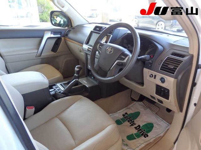 b9cebfa9a0892fef6d814527d2e15875.jpg