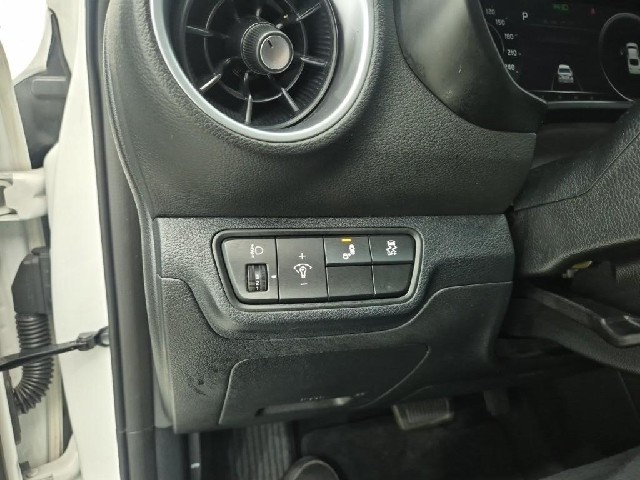 6081001188R18.jpg