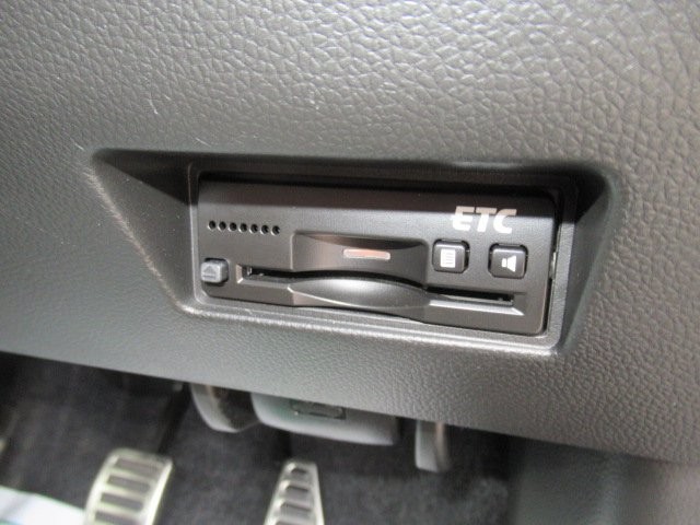 49790bb7aee5e88e2ebfcbeb03e117ee.jpg