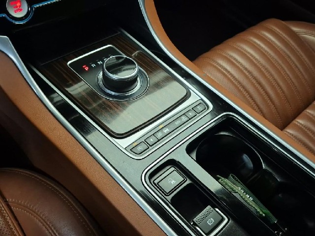6011502046R8.jpg