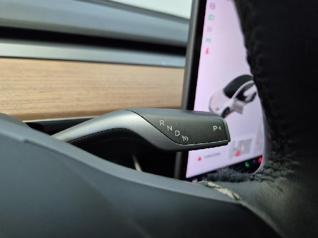 6071502015R8.jpg