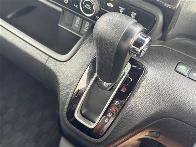 4c6e3d5bcd15e02e8b74db94377010b8.jpg