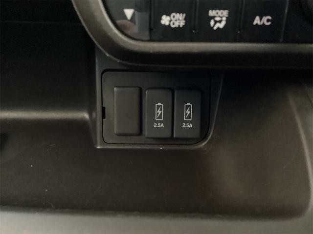0702733A30261018W00107.jpg