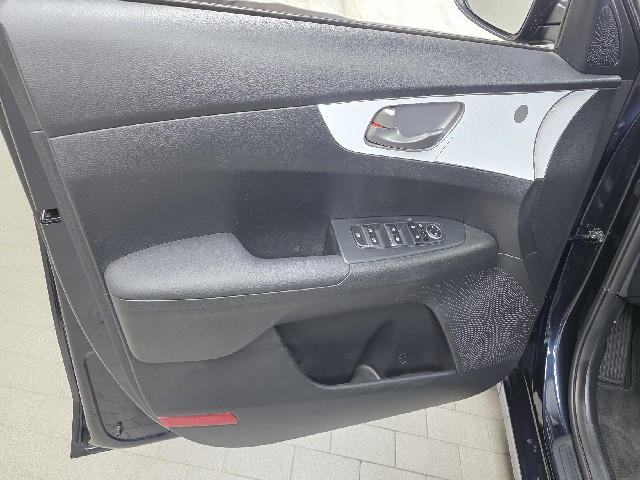 166d83e36611dec96e801e44851ad200.jpeg