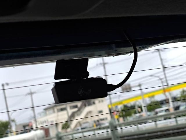 9f3bee235262b1690e9a81e9107eee4a.jpg