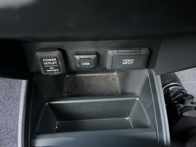 0540896A30260713W00117.jpg