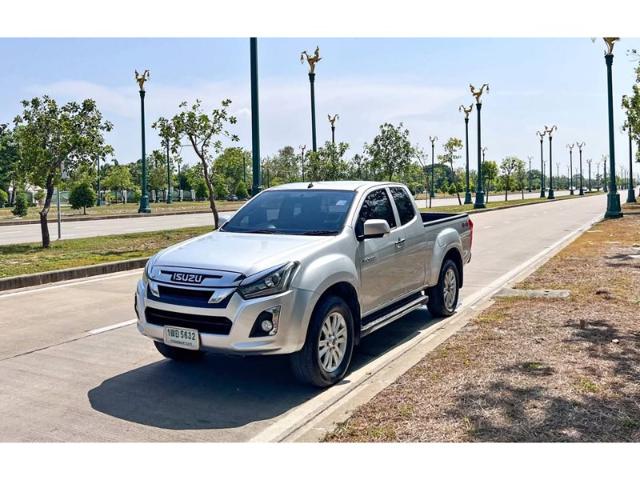 1e79971acdc6ed3a352508bee126d60f.jpeg