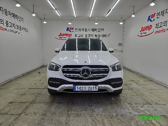cc095cd1a6d9ca27911729e2235dd670.jpeg