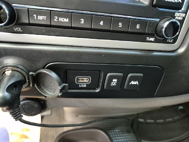 6101501111R13.jpg