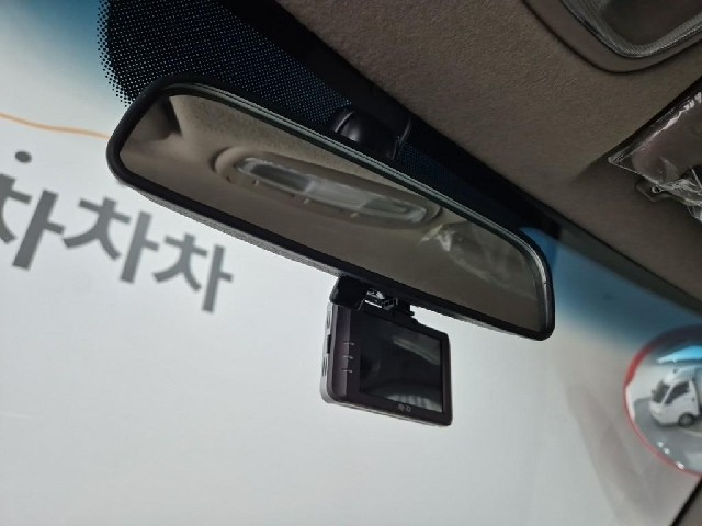6081000552R15.jpg
