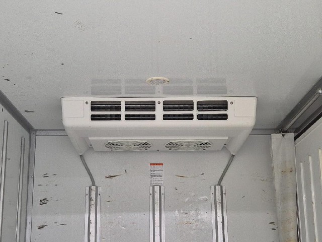 6081000552R16.jpg