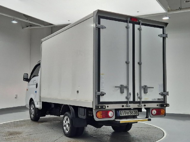 6081000552R2.jpg