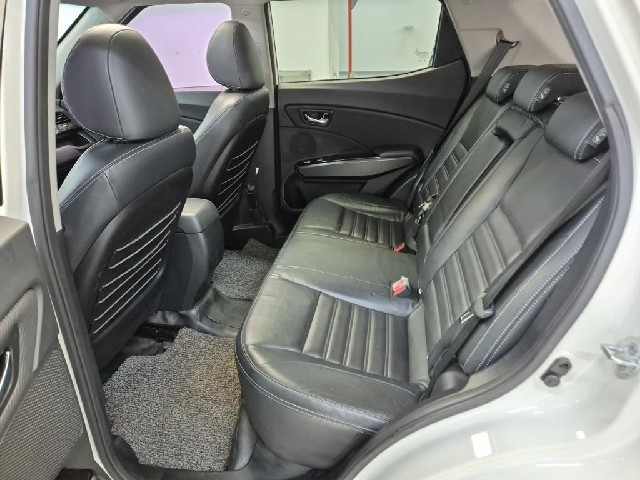 6101500939R12.jpg