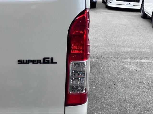 dff6c3697569a1ec17fc3ed634c87939.jpg