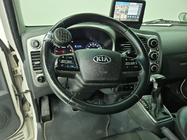 6081000350R8.jpg