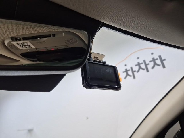 6101501583R17.jpg