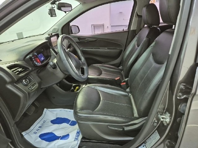 6101000696R11.jpg