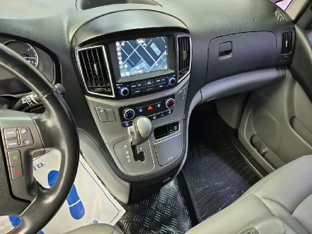 6101000894R10.jpg