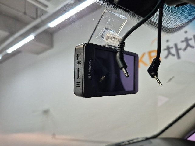 6101000894R16.jpg