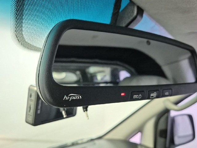 6101000894R17.jpg
