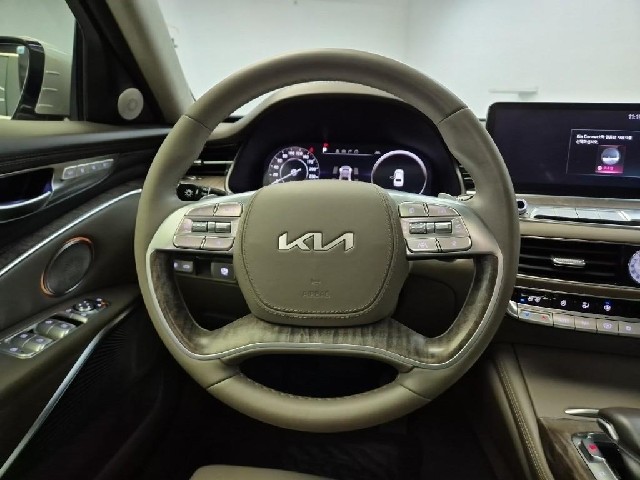 6101501670R9.jpg