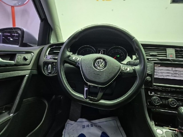 6101000510R9.jpg