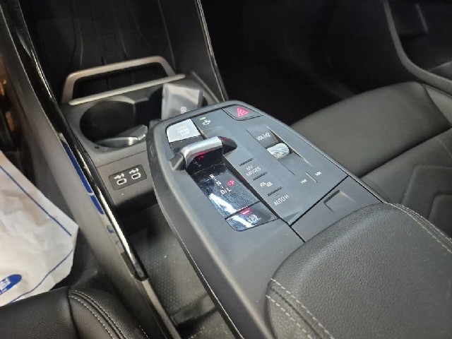 6071501713R8.jpg