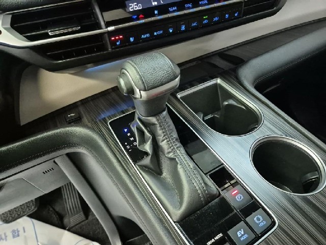 6101501211R8.jpg