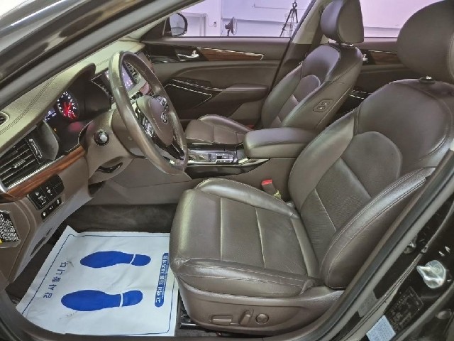 6101001224R11.jpg