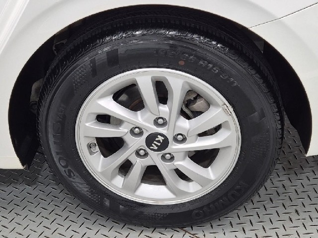 6101001075R20.jpg