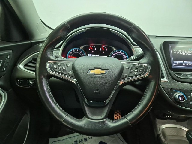 6101001758R9.jpg
