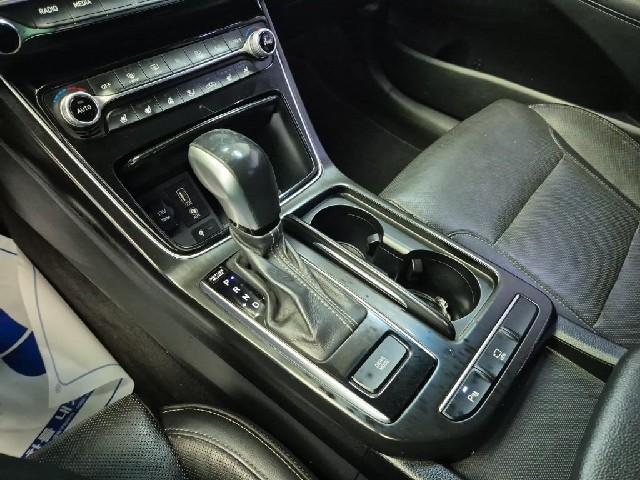 6101001711R8.jpg