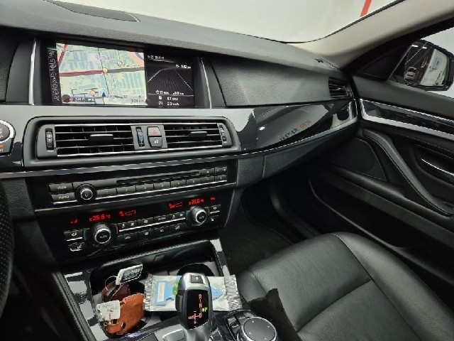 6101001688R10.jpg
