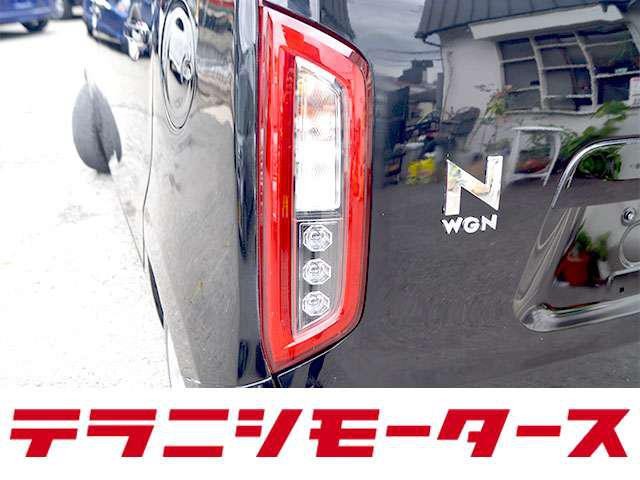 d7c190eb0eda4fff4fcd70a81f74b779.jpg