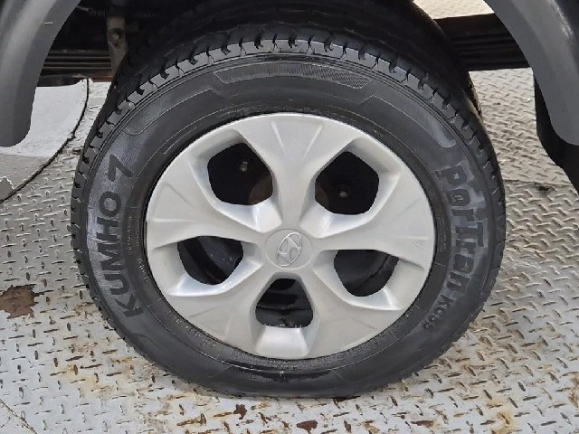 6071501685R18.jpg