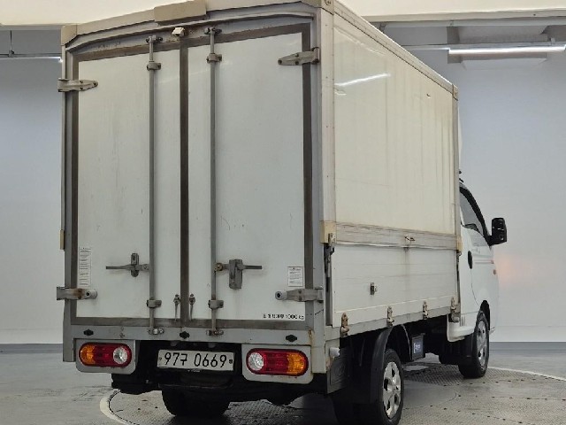 6071501685R3.jpg
