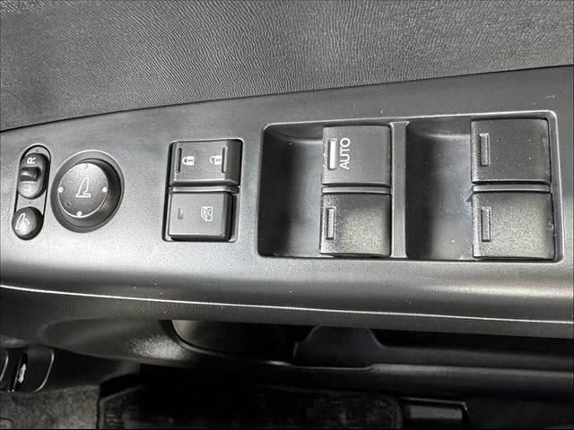 481ec083df7022fdcecbcfe8ab4a3081.jpg